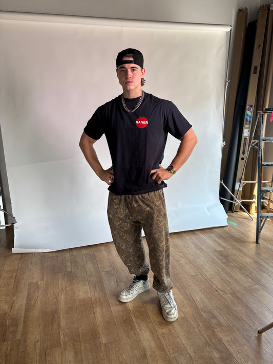 Kaner Milk Jug Tee